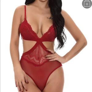 Cut-out Contrast Lace Teddy Bodysuit XL